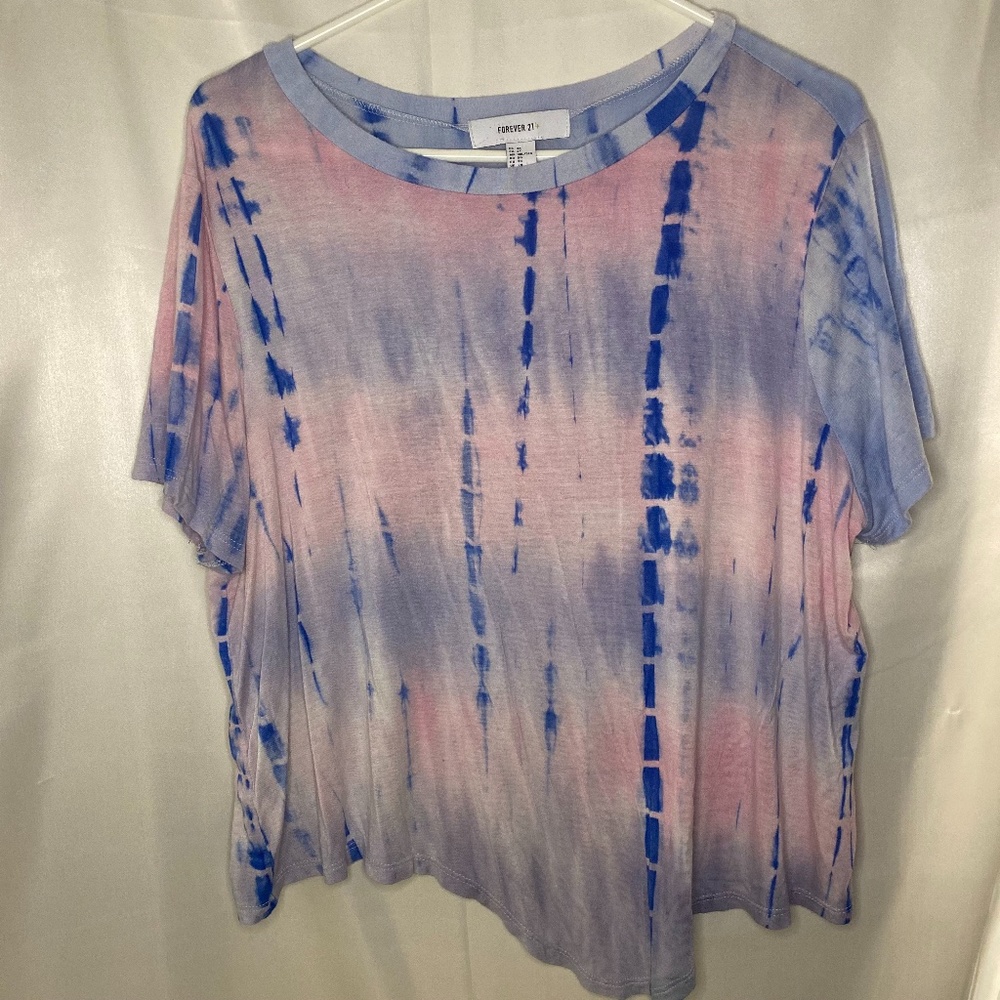 Forever 21+ Pink & Blue Tie Dye Shirt Size 3X